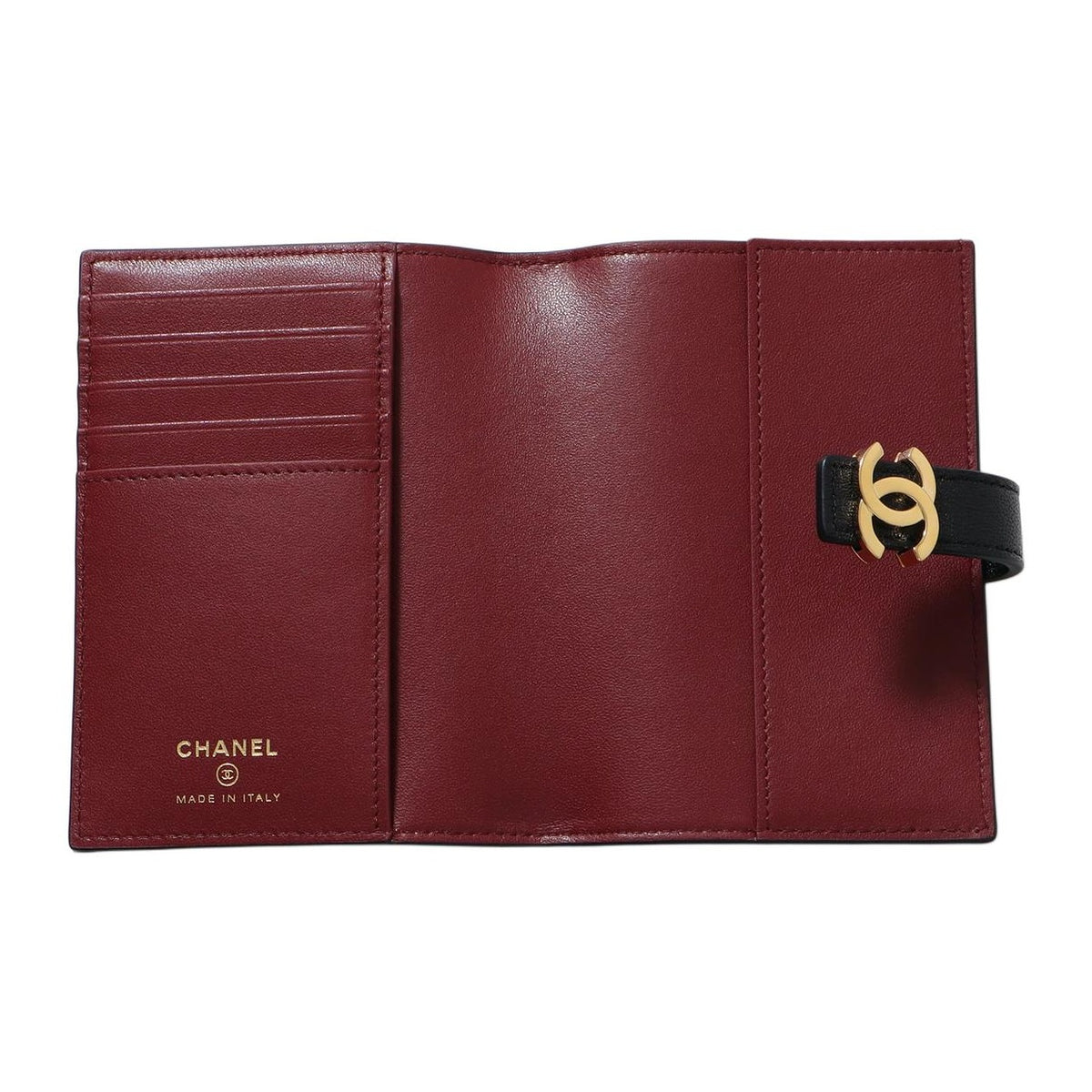 CHANEL 26A CC Logo Grained Goatskin Wallet in Black - AP5330