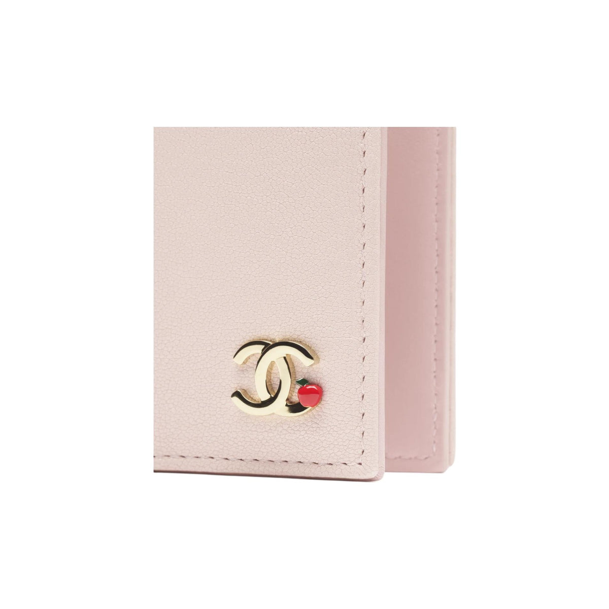 CHANEL 26A Metiers d'Art CC Logo Grained Sheepskin Passport Holder in Light Pink - AP5303