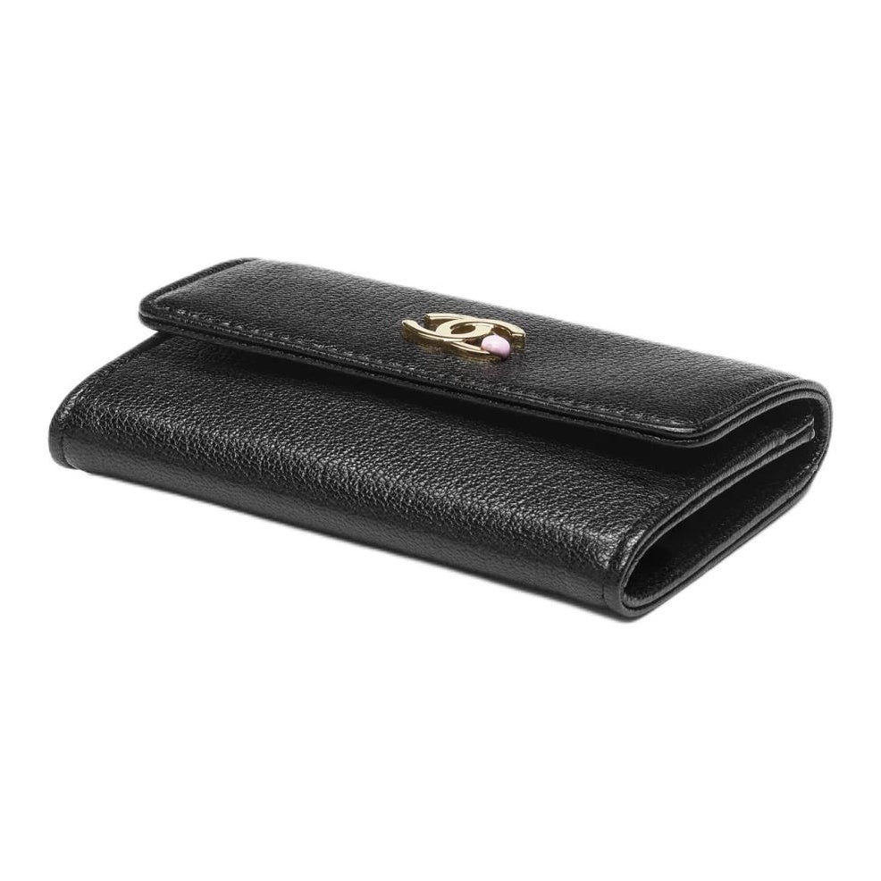 CHANEL 26A Metiers d'Art CC Logo Grained Sheepskin Card Holder in Black - AP5298