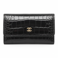 CHANEL 26S CC Logo Croc-Effect Calfskin Card Holder in Black - AP5190