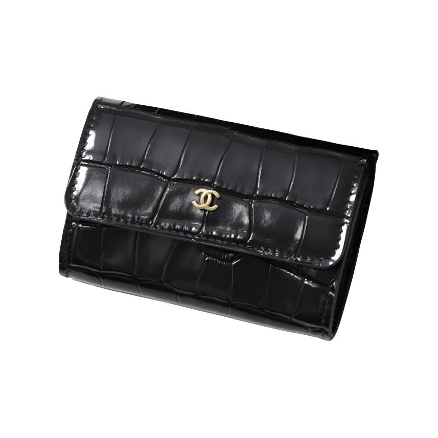 CHANEL 26S CC Logo Croc-Effect Calfskin Card Holder in Black - AP5190