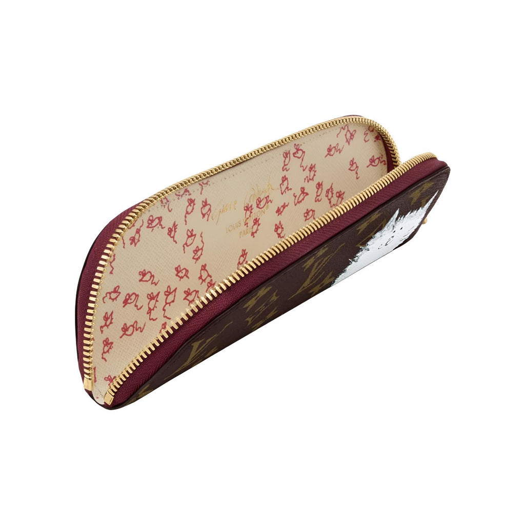 LOUIS VUITTON x Grace Coddington Charlotte Catogram Coated Canvas Travel Pouch in Brown - GI1396